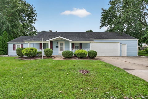 Tiny photo for 1721 Kelly Avenue, Crest Hill, IL 60403 (MLS # 12749577)