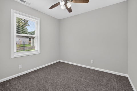 Tiny photo for 1721 Kelly Avenue, Crest Hill, IL 60403 (MLS # 12749577)