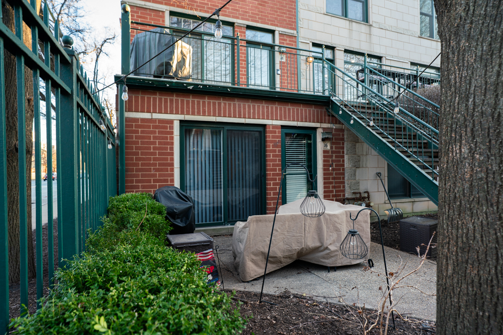 1812 S CLARK Street 16