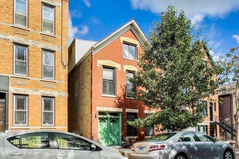 2032 W Homer Street Chicago IL 60647