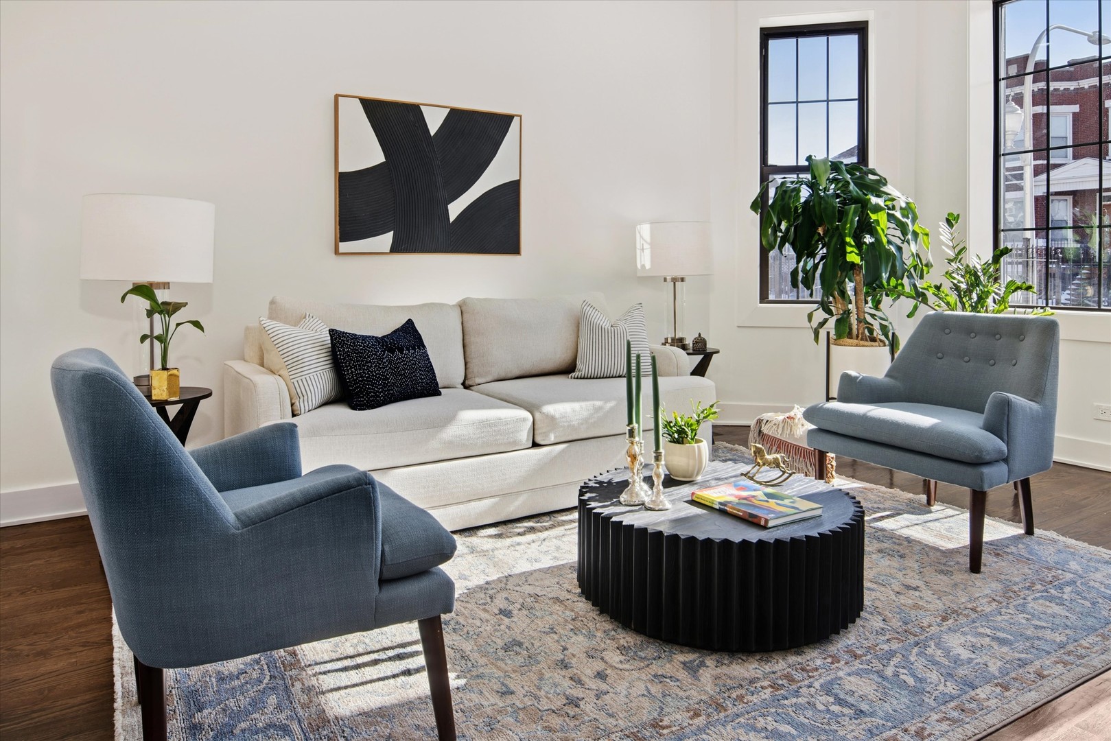 4310 W Cullerton Street