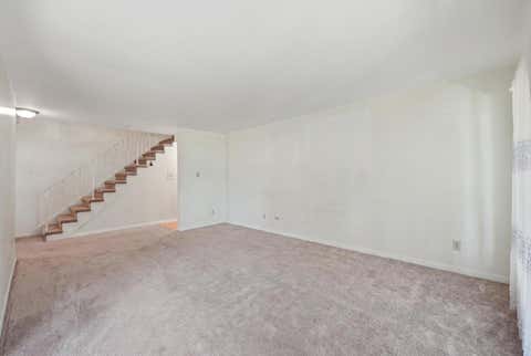 Tiny photo for 6 E Lillian Avenue #2B, Arlington Heights, IL 60004 (MLS # 12724056)