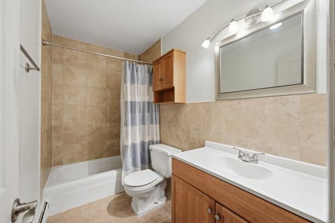 Tiny photo for 6 E Lillian Avenue #2B, Arlington Heights, IL 60004 (MLS # 12724056)