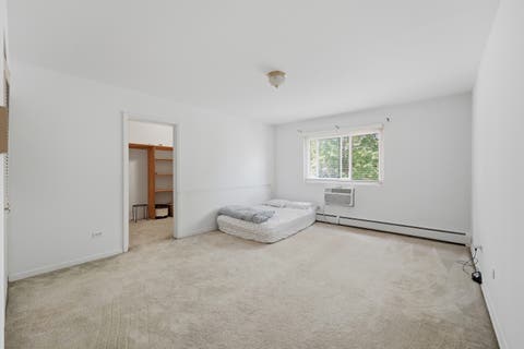 Tiny photo for 6 E Lillian Avenue #2B, Arlington Heights, IL 60004 (MLS # 12724056)