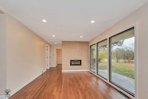 Tiny photo for 748 73rd Court, Willowbrook, IL 60527 (MLS # 12524625)