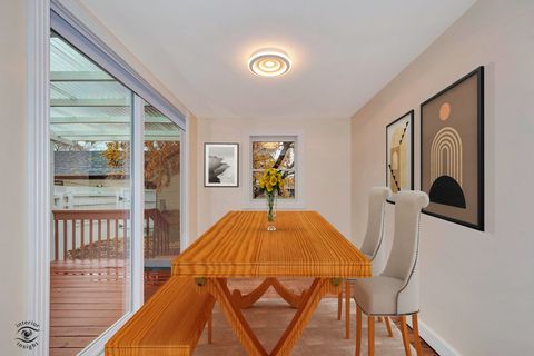 Tiny photo for 748 73rd Court, Willowbrook, IL 60527 (MLS # 12524625)