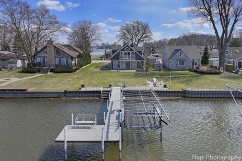 810 RIVER TERRACE Drive Johnsburg IL 60051