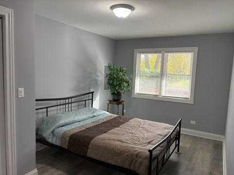 Tiny photo for 5517 Essex Road, Lisle, IL 60532 (MLS # 12598866)