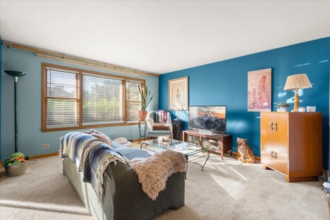Tiny photo for 11043 Boeger Court, Westchester, IL 60154 (MLS # 12681255)