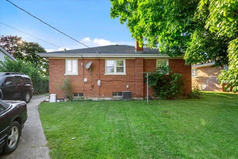 Tiny photo for 11043 Boeger Court, Westchester, IL 60154 (MLS # 12681255)