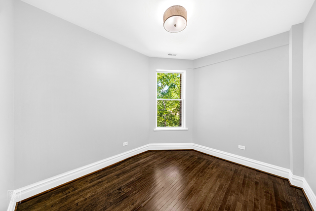 523 N Kedzie Avenue 2