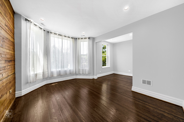 523 N Kedzie Avenue 2