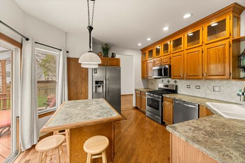 Tiny photo for 707 Marigold Court, Naperville, IL 60540 (MLS # 12607815)