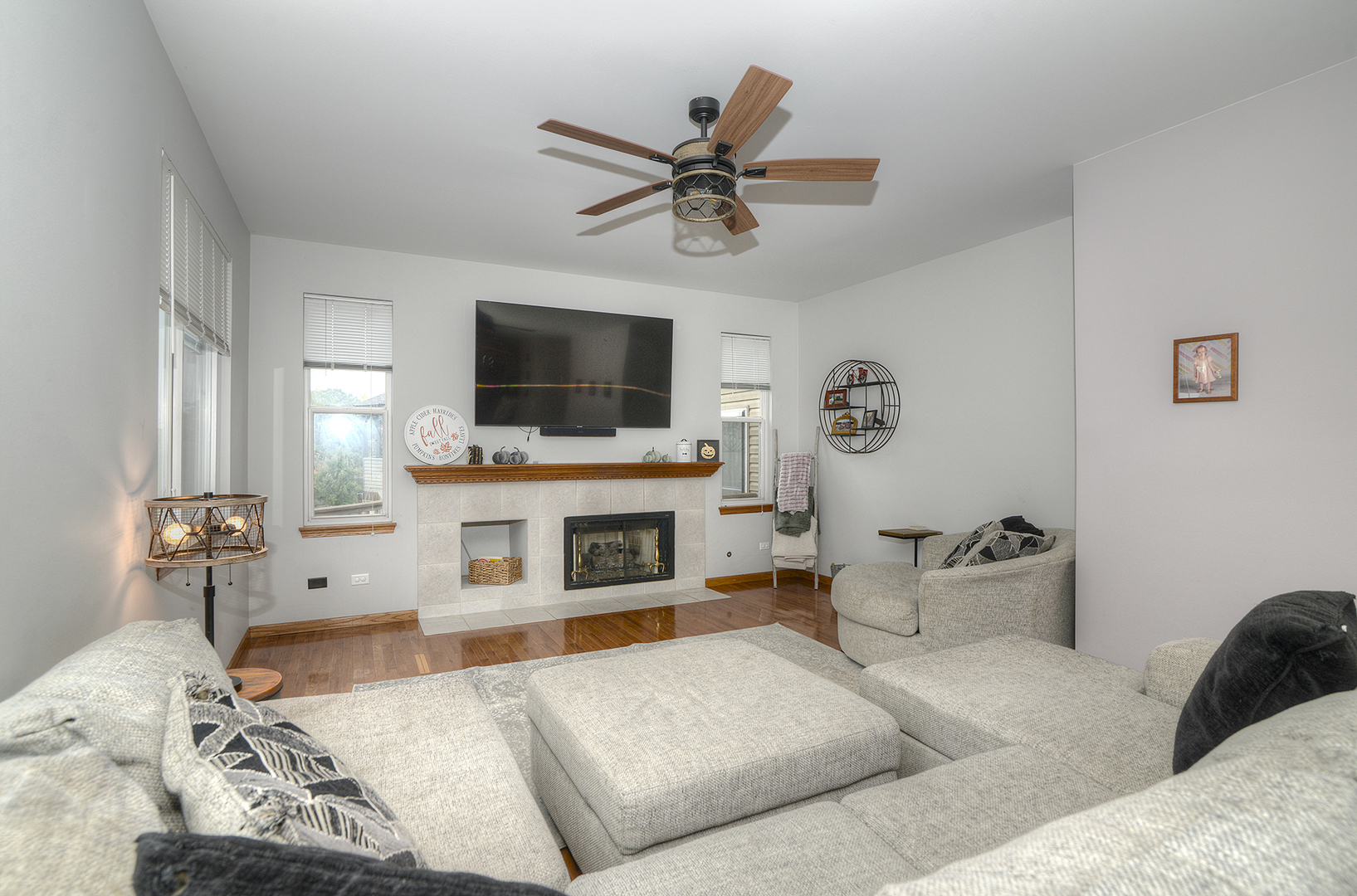 908 Mocking Bird Drive