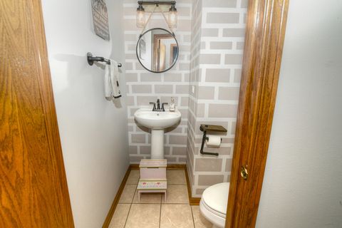 Tiny photo for 908 Mocking Bird Drive, Antioch, IL 60002 (MLS # 12494930)