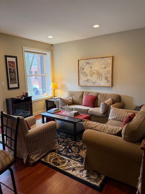 Tiny photo for 4546 N Spaulding Avenue #1, Chicago, IL 60625 (MLS # 12616181)
