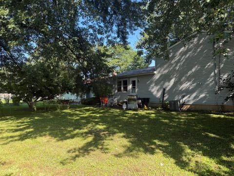 Tiny photo for 2505 Magnolia Lane, Lindenhurst, IL 60046 (MLS # 12739757)