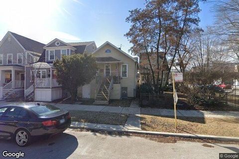 1835 W Summerdale Avenue Chicago IL 60640