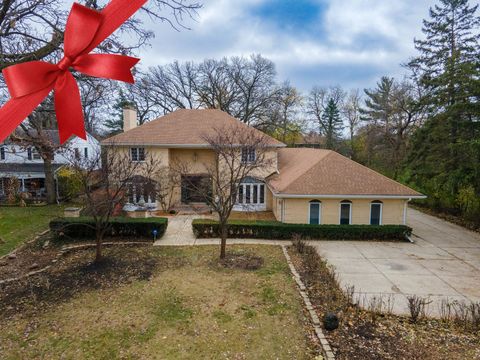 A home in Willowbrook