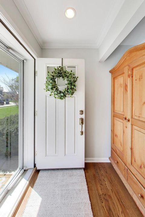 Tiny photo for 528 Cumnor Court, Deerfield, IL 60015 (MLS # 12630789)