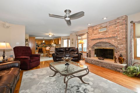 Tiny photo for 13124 W Beaver Lake Drive, Homer Glen, IL 60491 (MLS # 12438491)