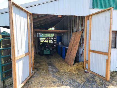 Tiny photo for 232 PALM Lane, Flora, IL 62839 (MLS # EB458767)