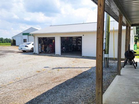 Tiny photo for 232 PALM Lane, Flora, IL 62839 (MLS # EB458767)