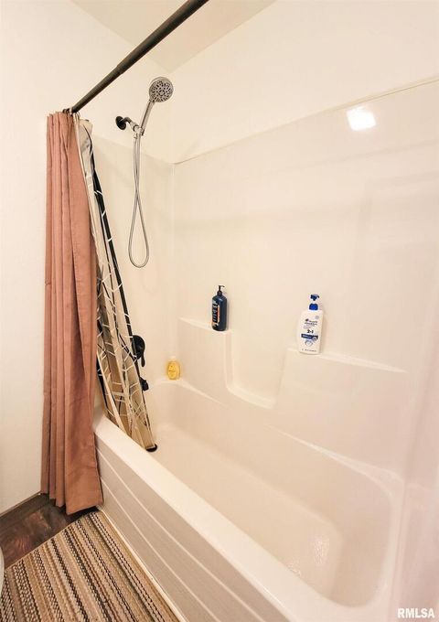 Tiny photo for 232 PALM Lane, Flora, IL 62839 (MLS # EB458767)