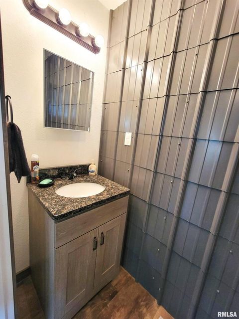 Tiny photo for 232 PALM Lane, Flora, IL 62839 (MLS # EB458767)