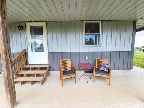 Tiny photo for 232 PALM Lane, Flora, IL 62839 (MLS # EB458767)