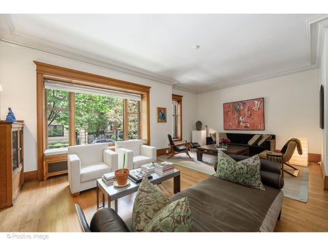 Tiny photo for 1210 N Astor Street #1B, Chicago, IL 60610 (MLS # 12692009)