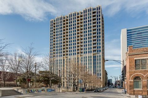 Photo of 700 N Larrabee Street #1406, Chicago, IL 60654 (MLS # 12500552)