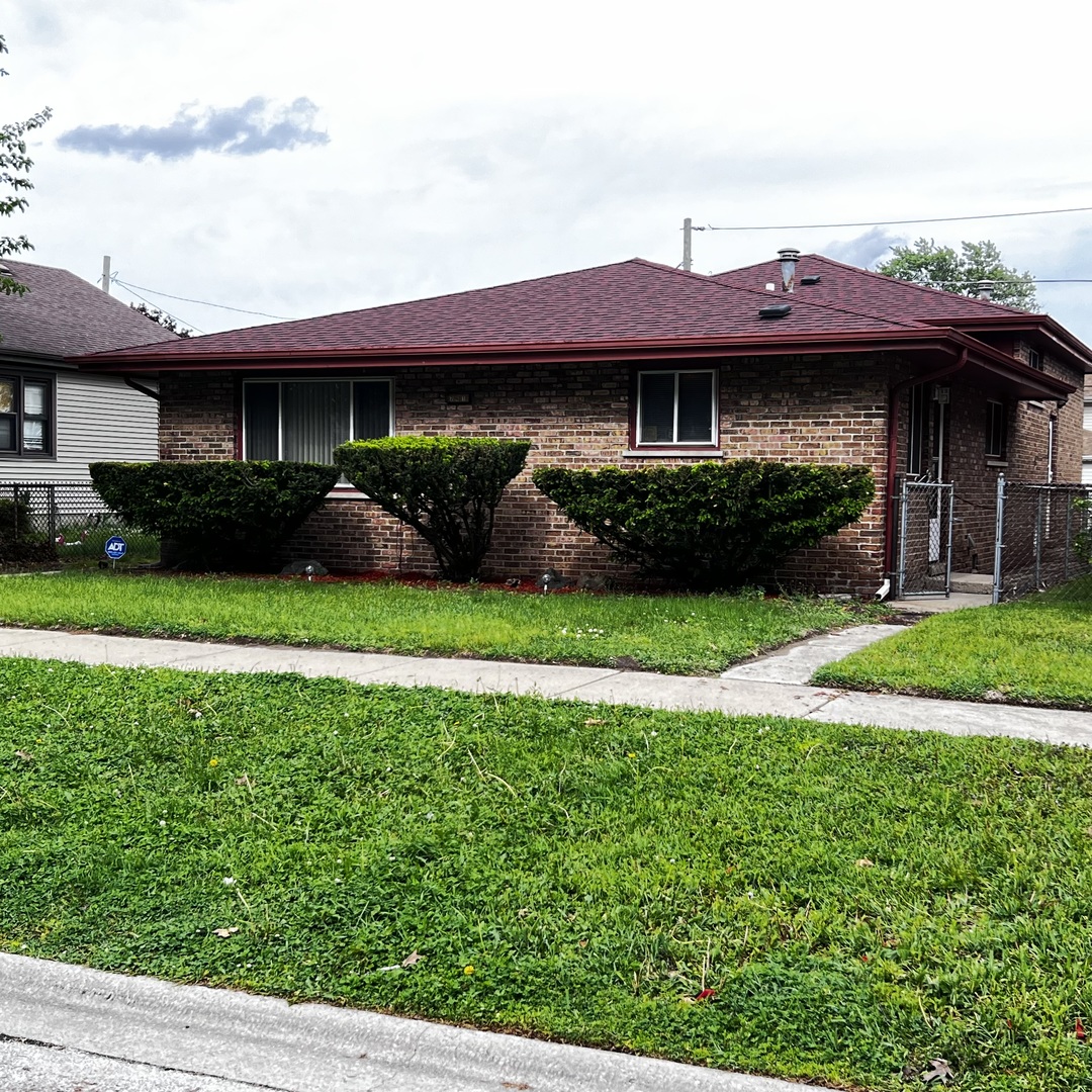 Photo 1 of 27 — 741 Buffalo Avenue, Calumet City, IL 60409