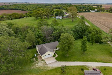 Tiny photo for 2662 Evans Road, Magnolia, IL 61336 (MLS # 12653673)