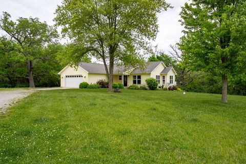 Tiny photo for 2662 Evans Road, Magnolia, IL 61336 (MLS # 12653673)