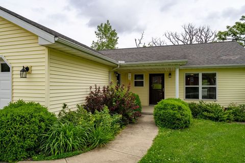 Tiny photo for 2662 Evans Road, Magnolia, IL 61336 (MLS # 12653673)