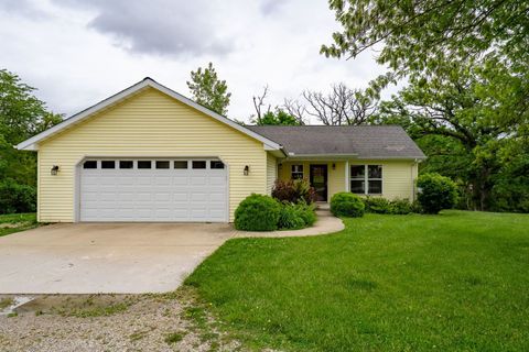 Tiny photo for 2662 Evans Road, Magnolia, IL 61336 (MLS # 12653673)