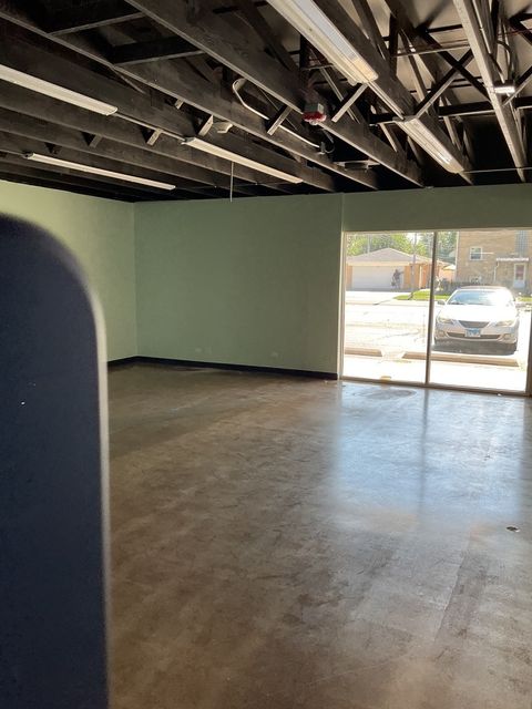 Tiny photo for 1551 Westchester Boulevard, Westchester, IL 60154 (MLS # 12487092)