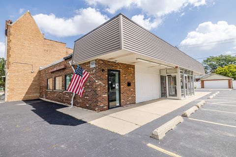 Tiny photo for 1551 Westchester Boulevard, Westchester, IL 60154 (MLS # 12487092)