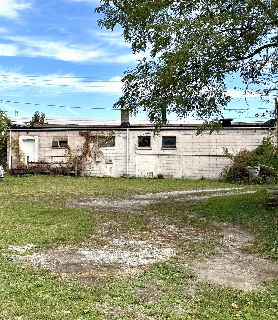 21924 E Lincoln Highway