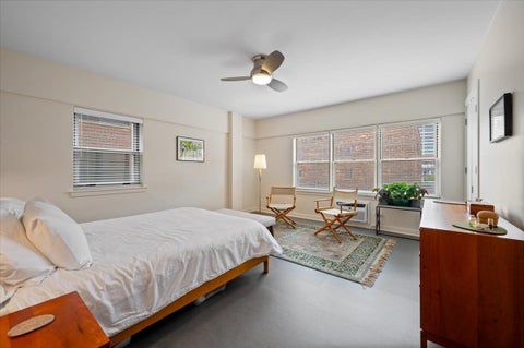 Tiny photo for 1508 Hinman Avenue #6C, Evanston, IL 60201 (MLS # 12790855)