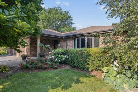 Photo of 11S634 Mcgrath Lane, Naperville, IL 60564 (MLS # 12724124)
