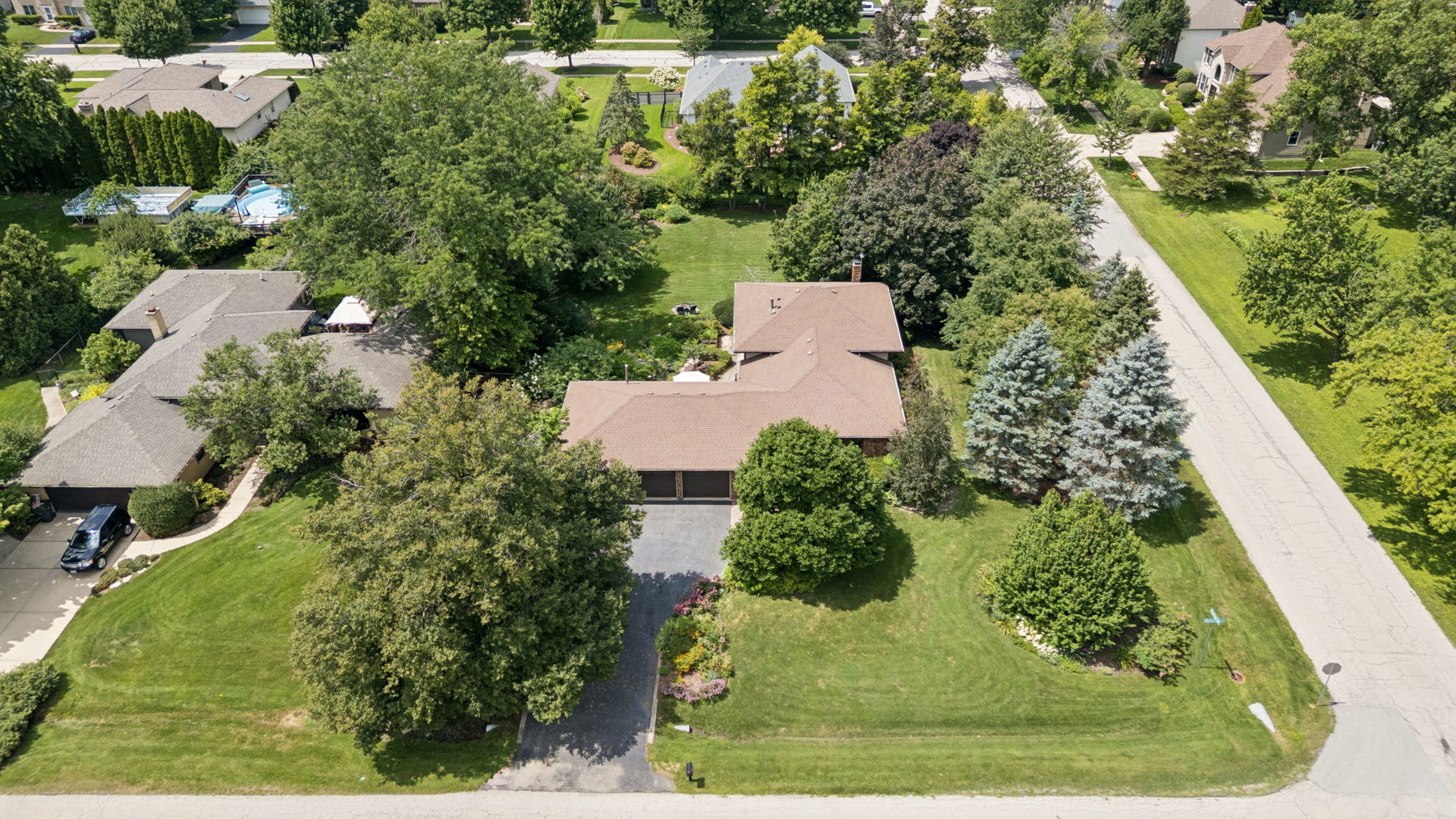 11S634 Mcgrath Lane