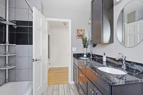 Tiny photo for 460 Trinity Court, Buffalo Grove, IL 60089 (MLS # 12695330)