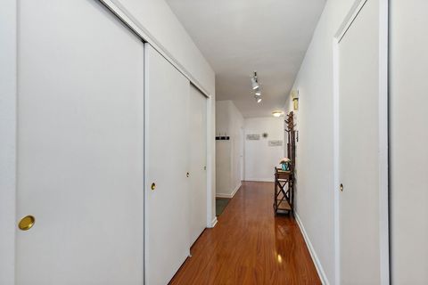 Tiny photo for 1111 N Harlem Avenue #2A, Oak Park, IL 60302 (MLS # 12601106)