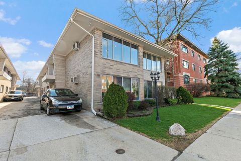 Tiny photo for 1111 N Harlem Avenue #2A, Oak Park, IL 60302 (MLS # 12601106)