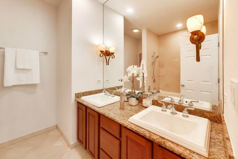 Tiny photo for 1326 S Indiana Parkway, Chicago, IL 60605 (MLS # 12625569)