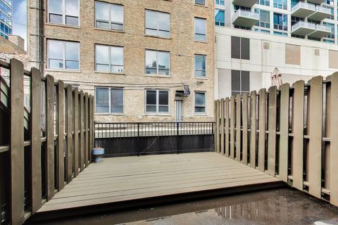 Tiny photo for 1326 S Indiana Parkway, Chicago, IL 60605 (MLS # 12625569)
