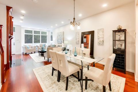 Tiny photo for 1326 S Indiana Parkway, Chicago, IL 60605 (MLS # 12625569)