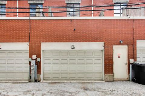 Tiny photo for 1326 S Indiana Parkway, Chicago, IL 60605 (MLS # 12625569)